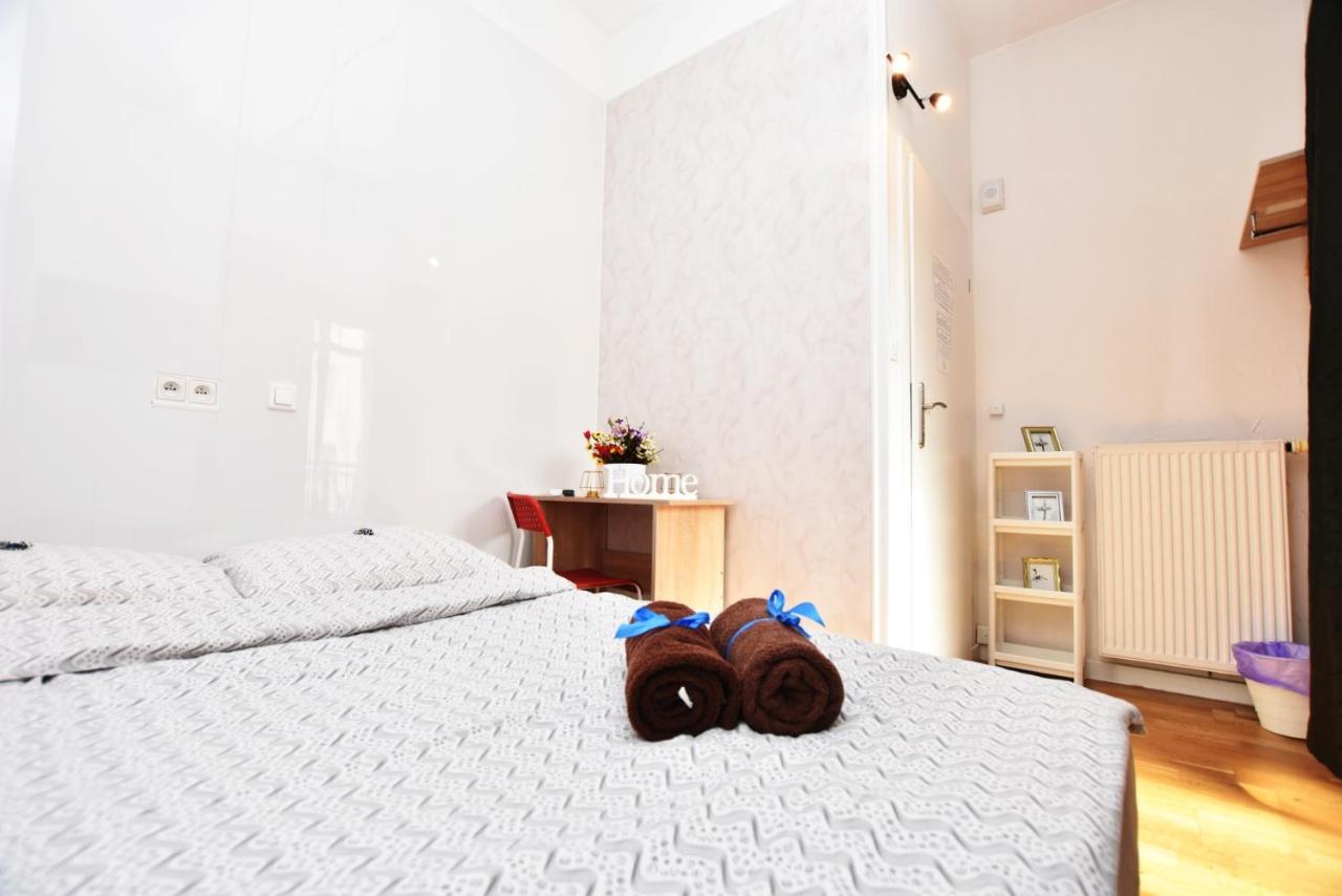 City Central Hostel Breslavia Esterno foto