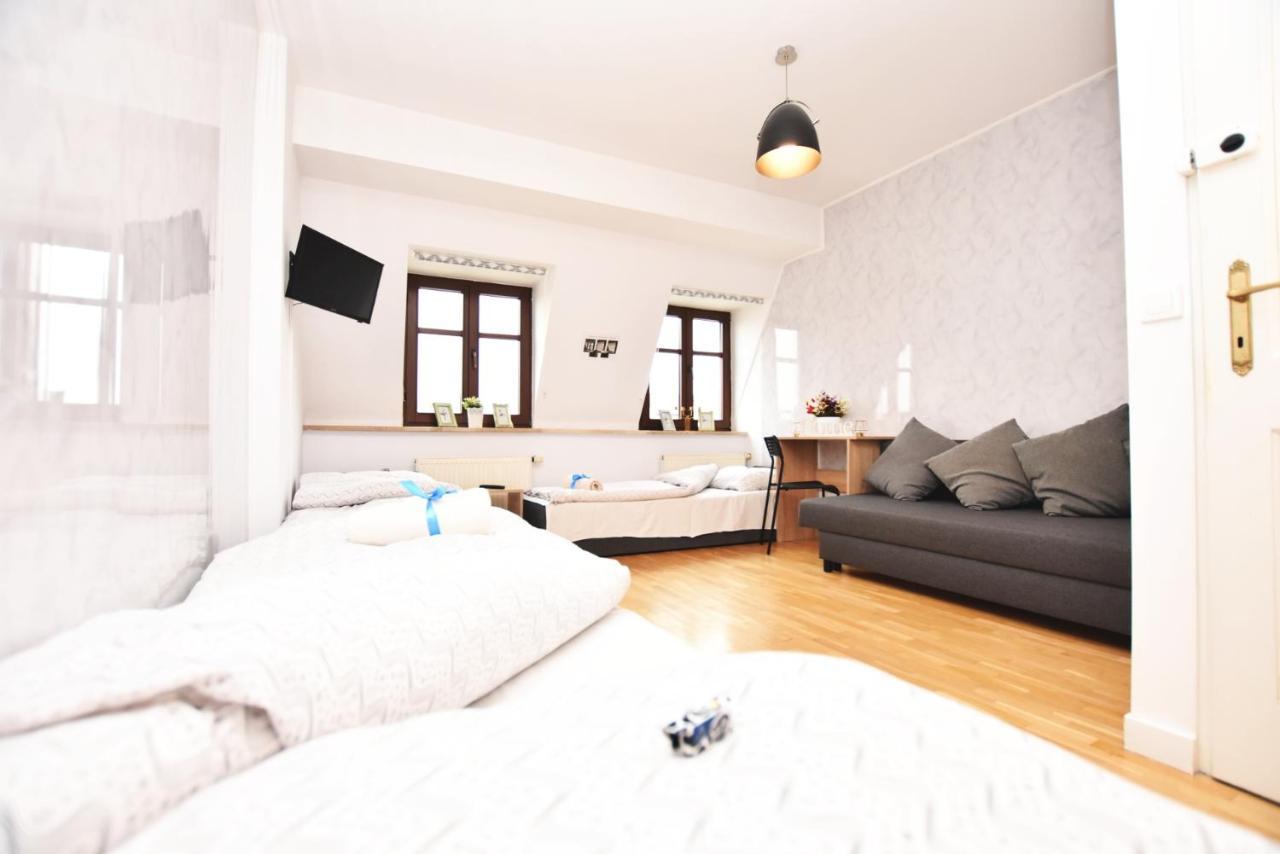 City Central Hostel Breslavia Esterno foto