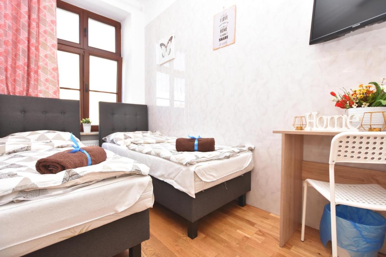 City Central Hostel Breslavia Esterno foto