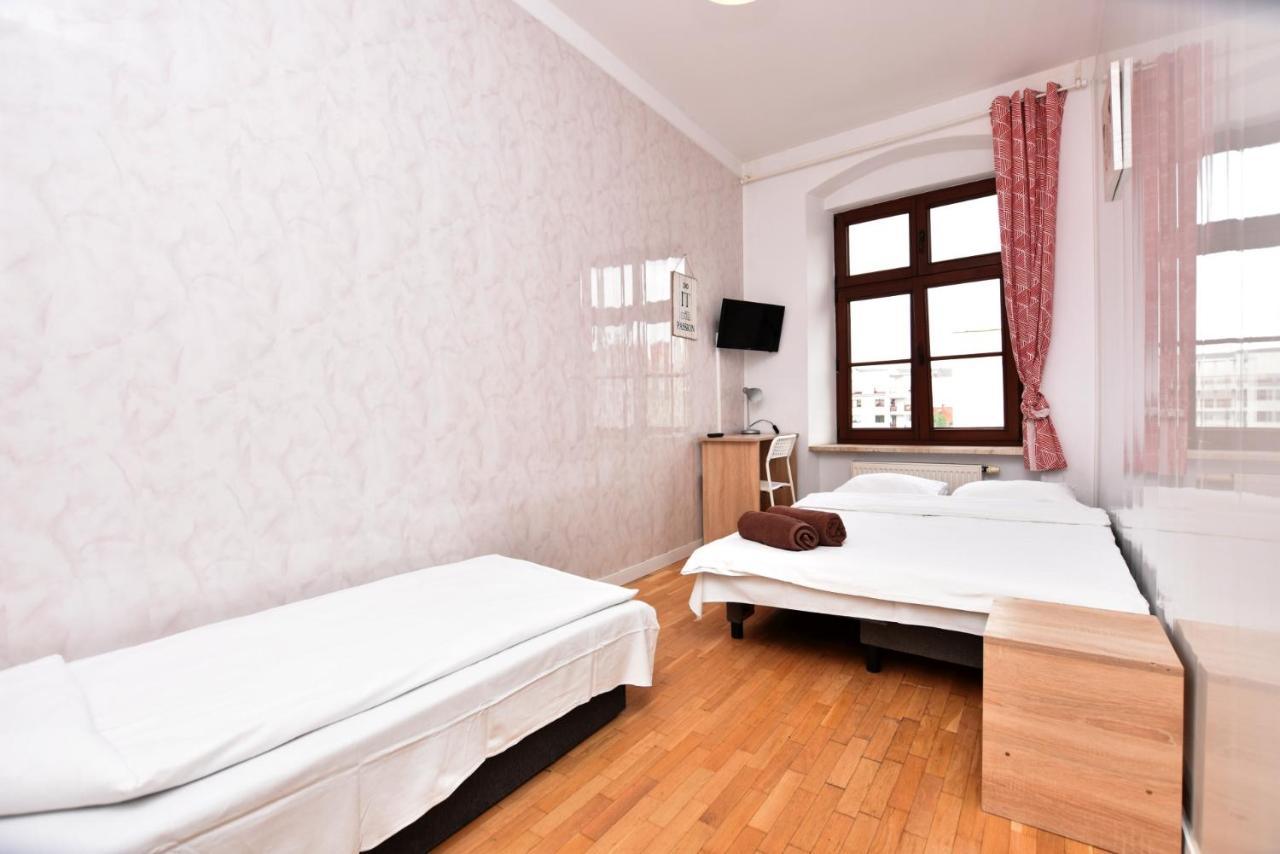 City Central Hostel Breslavia Esterno foto
