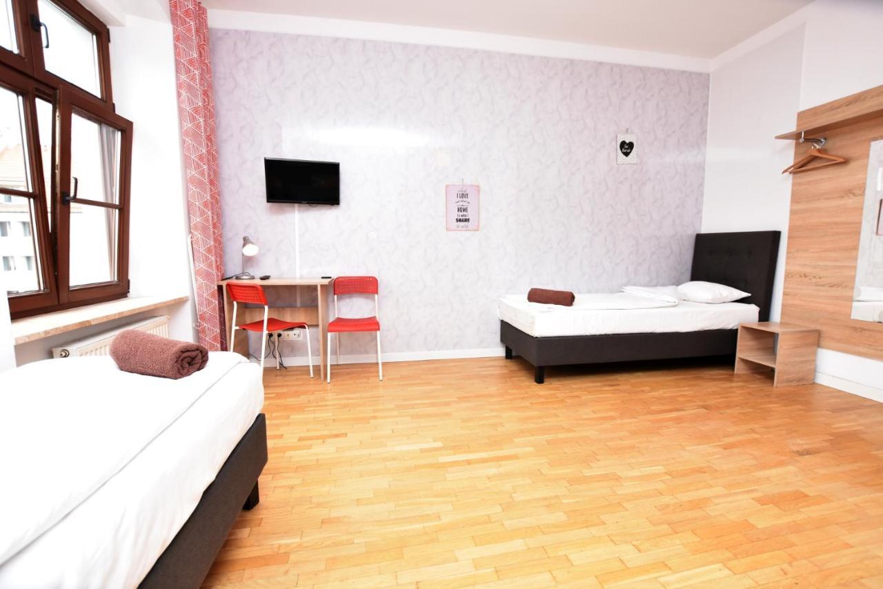 City Central Hostel Breslavia Esterno foto